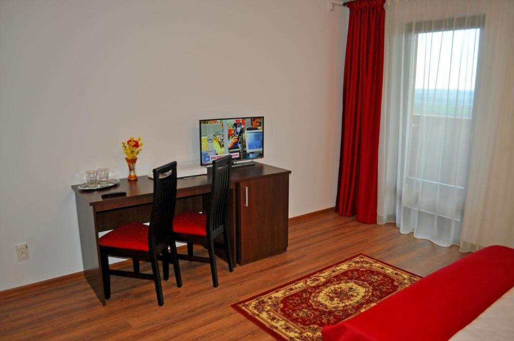 Pensiunea Cheile Apusenilor Sandulesti Exterior foto